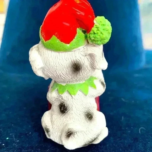 Precious Christmas Pup Ornament Cookies - Picture 3 of 3